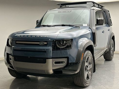 Used 2023 Land Rover Defender 110 X-Dynamic SE AWD/4WD image 1