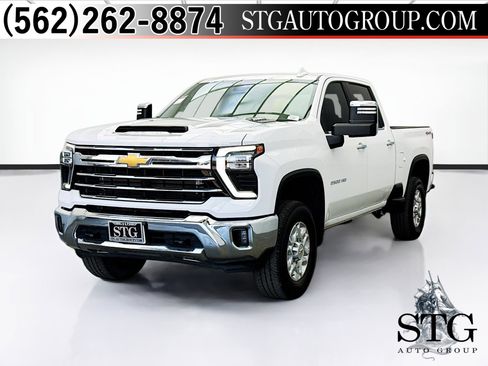 Used 2024 Chevrolet Silverado 2500 LTZ AWD/4WD image 1