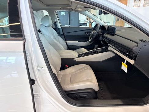 New 2026 Honda Accord Touring image 10
