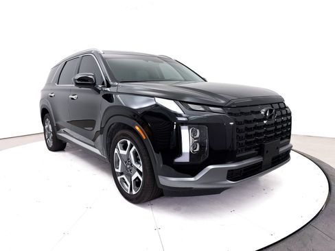 Used 2025 Hyundai Palisade SEL FWD image 14