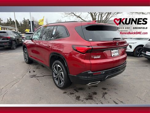 New 2026 Buick Enclave Sport Touring w/ LPO, Floor Liner Package image 7