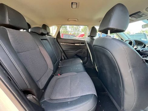 Used 2021 Kia Seltos S FWD image 29