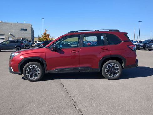 Certified 2025 Subaru Forester image 7