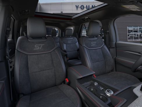 New 2026 Ford Explorer ST AWD/4WD image 10