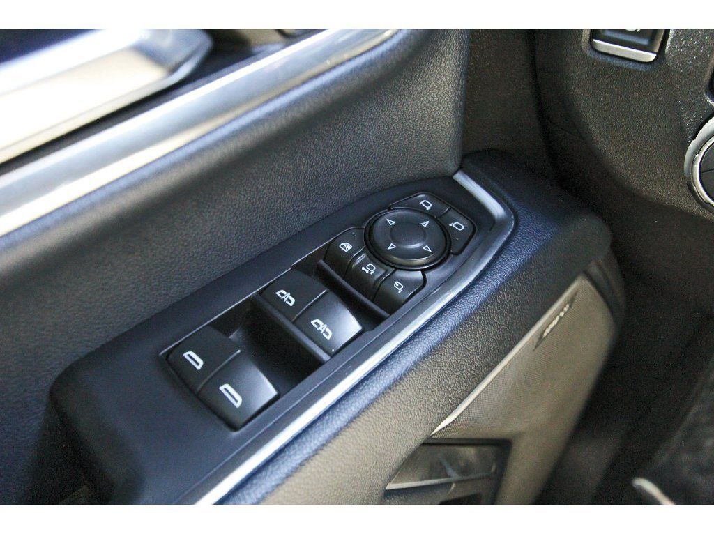 Used 2024 Chevrolet Silverado 2500 High Country AWD/4WD image 22
