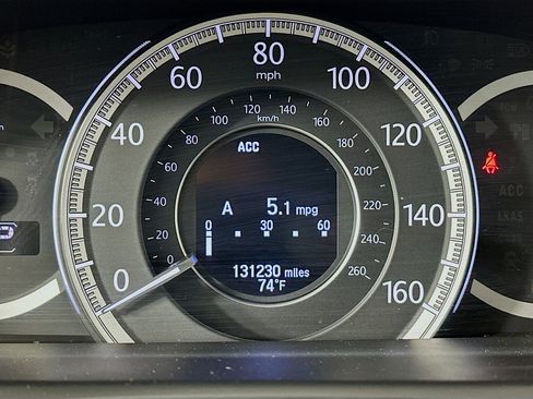 Used 2015 Honda Accord Touring image 18