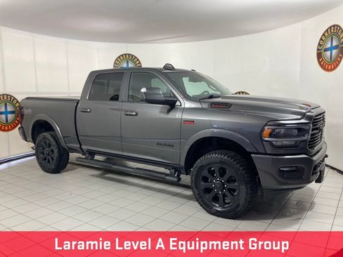 Used 2022 RAM 2500 Laramie w/ Night Edition AWD/4WD image 9