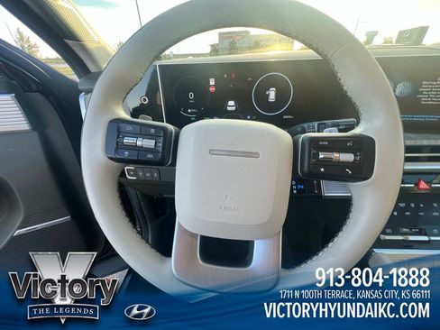 Certified 2024 Hyundai Santa Fe Calligraphy AWD/4WD image 11