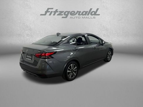 Used 2024 Nissan Versa SV FWD image 7