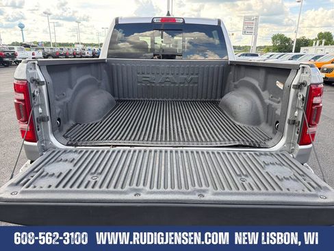 Used 2022 RAM 1500 Big Horn AWD/4WD image 22