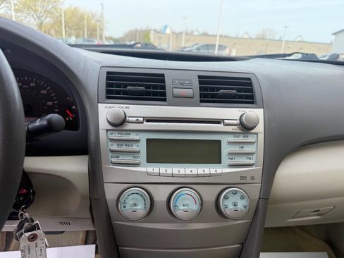Used 2007 Toyota Camry LE FWD image 15