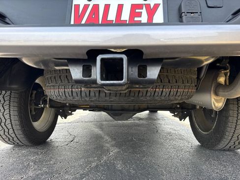 Used 2025 RAM 1500 Big Horn AWD/4WD image 9