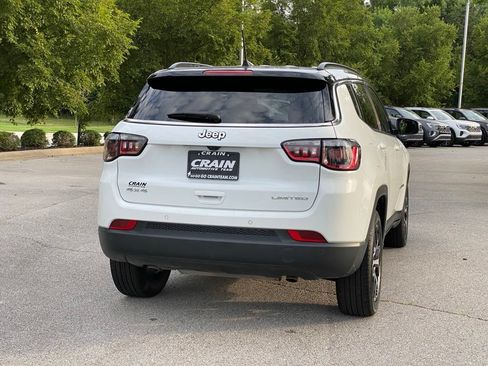 Used 2025 Jeep Compass Limited AWD/4WD image 8
