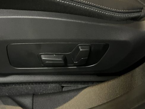 Used 2025 BMW 228i xDrive w/ Premium Package image 12