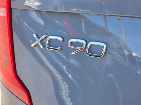 Used 2021 Volvo XC90 T8 Inscription Expression w/ Protection Package Premier AWD/4WD image 14