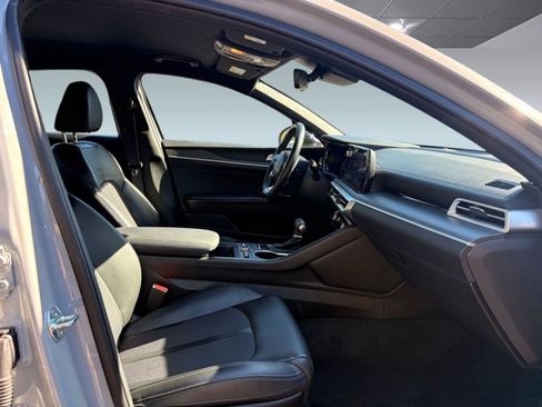 Used 2024 Kia K5 GT-Line w/ GT-Line Premium Package image 24