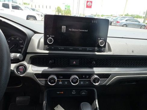 Used 2023 Honda CR-V LX image 17