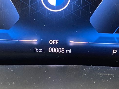 New 2026 BMW X5 sDrive40i image 18