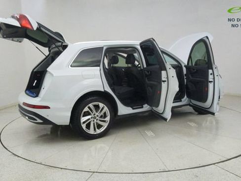 Used 2023 Audi Q7 3.0T Premium Plus w/ Premium Plus Package AWD/4WD image 75