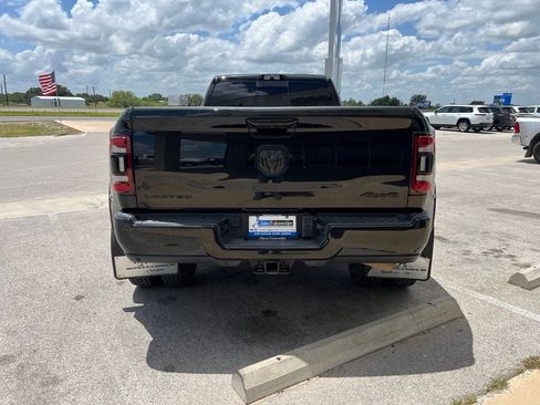 Used 2024 RAM 3500 Limited w/ Night Edition AWD/4WD image 4