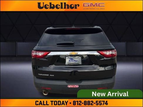Used 2019 Chevrolet Traverse LT w/ LT Premium Package AWD/4WD image 9