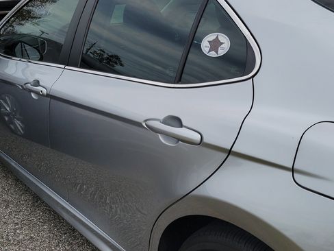 Used 2023 Toyota Camry SE image 24