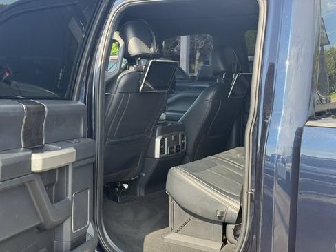 Used 2022 Ford F250 Lariat w/ Black Appearance Package AWD/4WD image 27