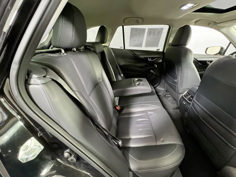 Used 2023 Subaru Outback Limited image 28