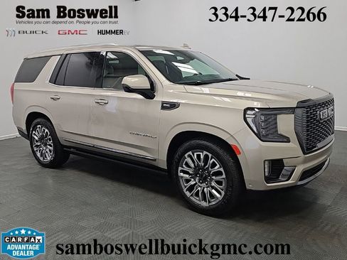 Used 2024 GMC Yukon Denali Ultimate AWD/4WD image 2