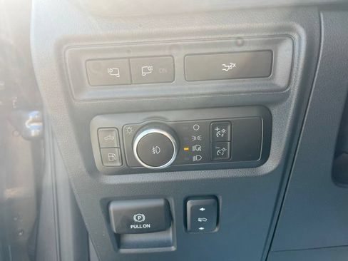 Used 2023 Ford F150 Lariat w/ Equipment Group 502A High AWD/4WD image 17