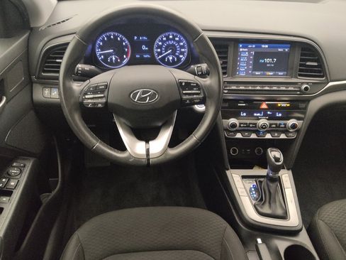 Used 2020 Hyundai Elantra Value Edition w/ Cargo Package (C1) FWD image 22