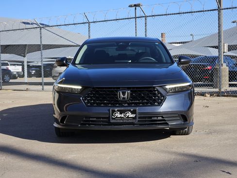 Used 2024 Honda Accord EX image 6