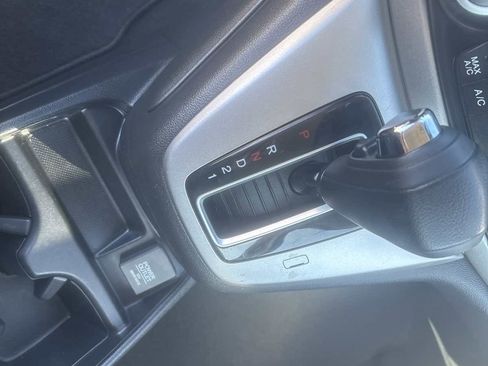 Used 2014 Honda CR-V LX image 16