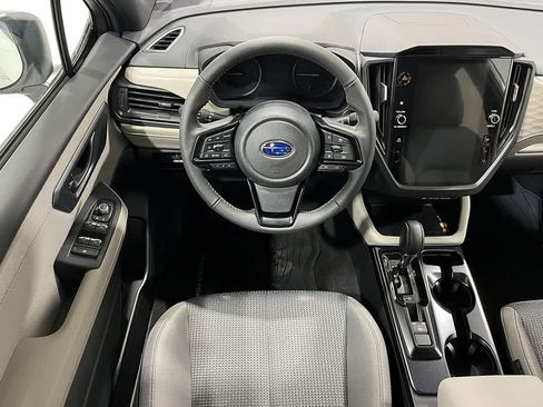 Used 2026 Subaru Forester Premium AWD/4WD image 16
