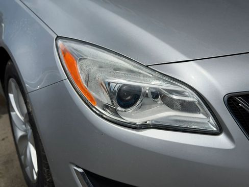 Used 2016 Buick Regal AWD image 21