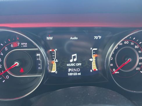 Used 2019 Jeep Wrangler Unlimited Rubicon AWD/4WD image 22