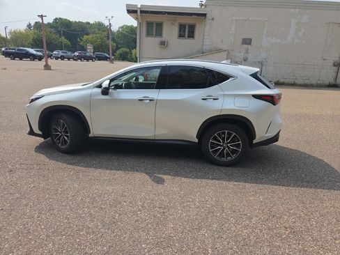 Used 2024 Lexus NX 350h AWD image 9