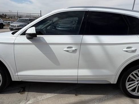 Used 2018 Audi Q5 2.0T Premium Plus w/ Premium Plus Package AWD/4WD image 6