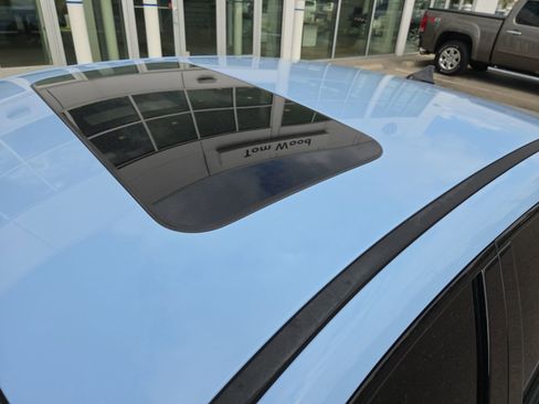 Used 2025 Hyundai Elantra N image 17