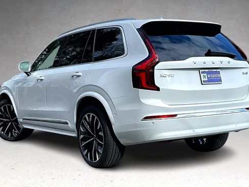 New 2026 Volvo XC90 B6 Ultra w/ Protection Package AWD/4WD image 3