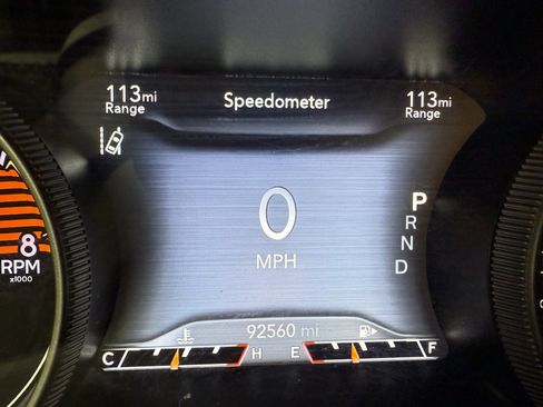 Used 2019 Jeep Cherokee Trailhawk image 17