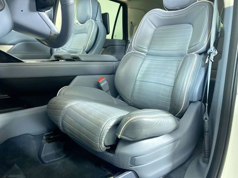 Used 2021 Lincoln Navigator L Black Label w/ Cargo Convenience Package image 19