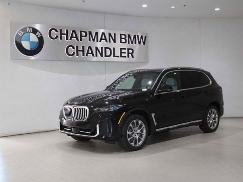 Used 2026 BMW X5 sDrive40i image 1