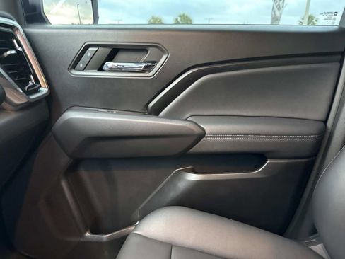 Used 2024 GMC Canyon Elevation w/ Convenience Package image 30