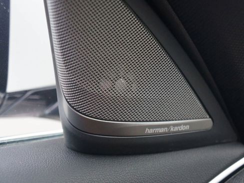 Used 2018 BMW 530i image 24