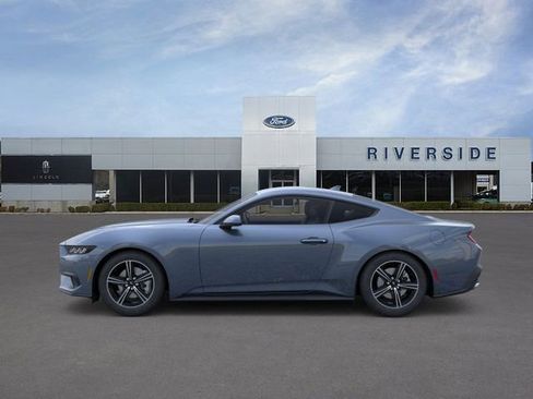 New 2025 Ford Mustang Coupe image 3