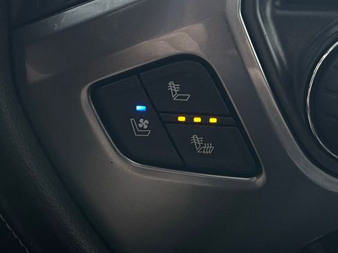 Used 2016 Chevrolet Silverado 1500 LTZ w/ LTZ Plus Package image 15