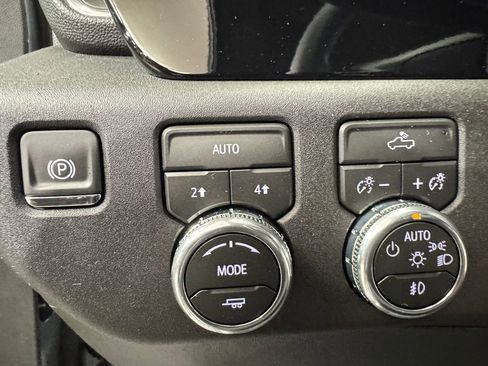 New 2026 GMC Sierra 1500 Elevation w/ Elevation Select Package image 18