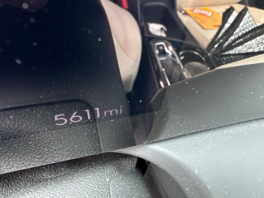 Used 2024 Buick Encore GX Preferred w/ Comfort Package FWD image 15