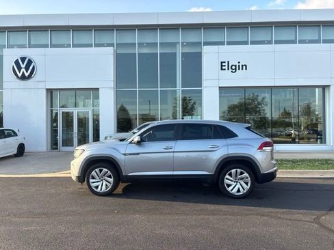 Used 2020 Volkswagen Atlas Cross Sport SE AWD/4WD image 8